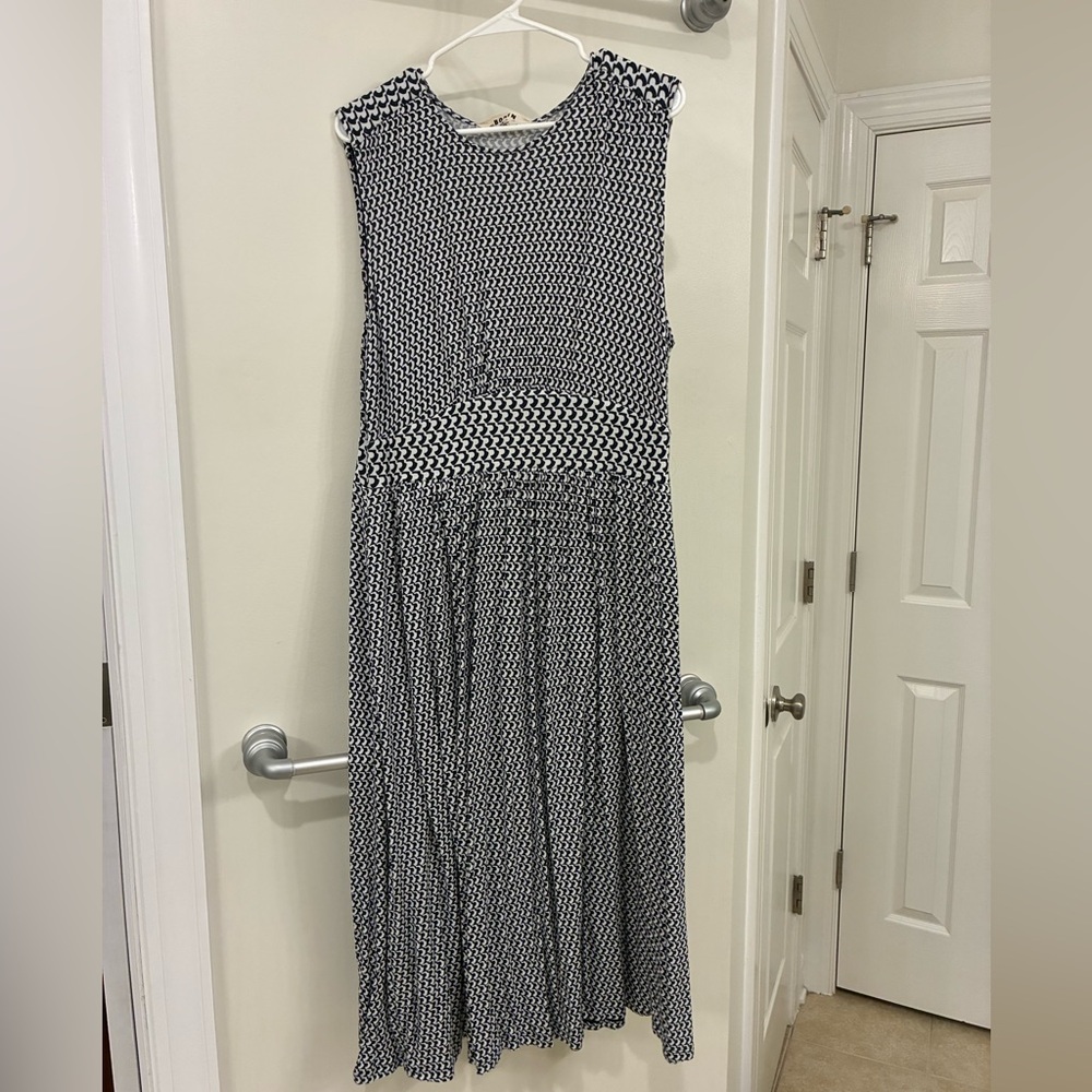 Boden Dark Navy and White Geometric Midi Dress
